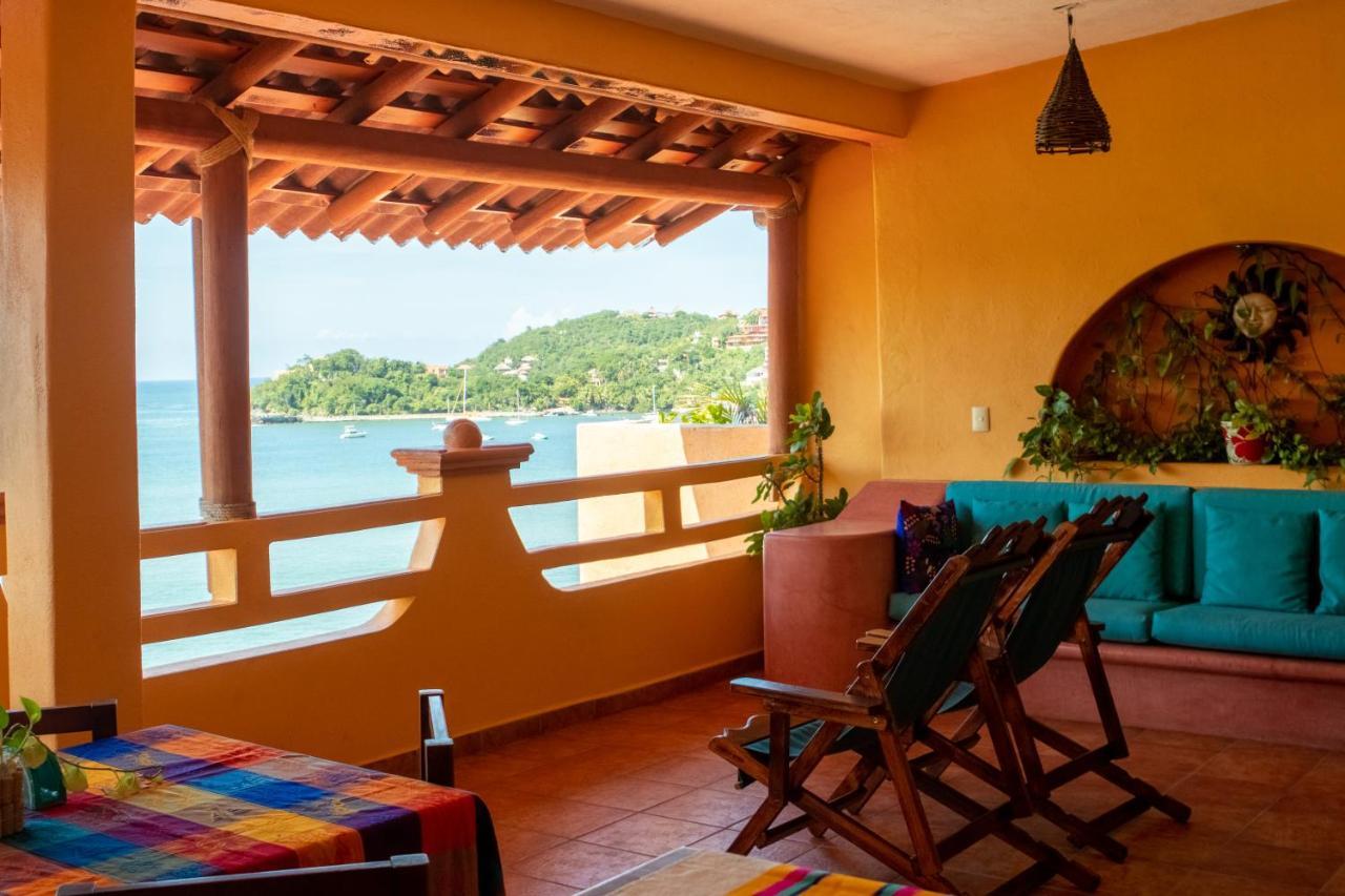 Casa Adriana Hotel Zihuatanejo Exterior photo